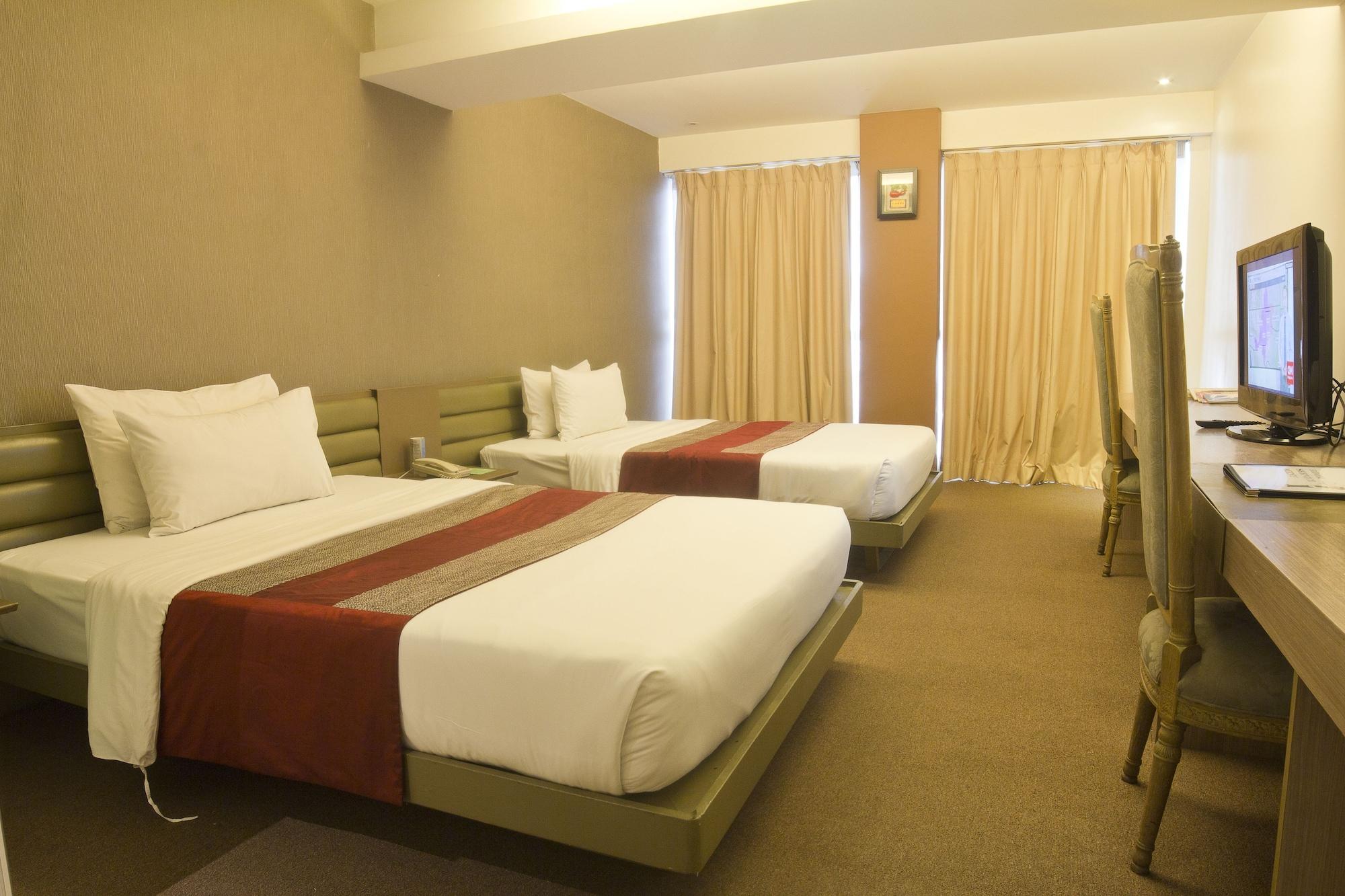 The E-Hotel Makati Makati City Zewnętrze zdjęcie