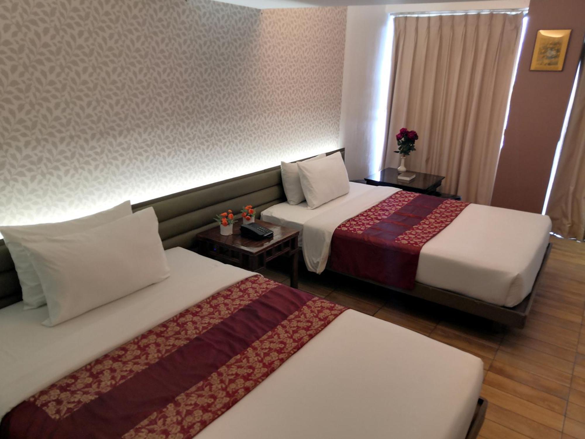 The E-Hotel Makati Makati City Zewnętrze zdjęcie