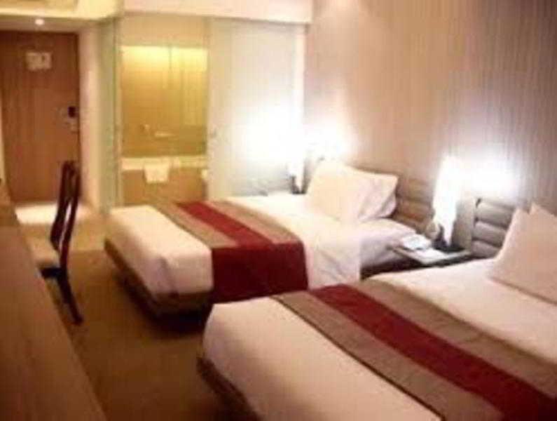 The E-Hotel Makati Makati City Zewnętrze zdjęcie