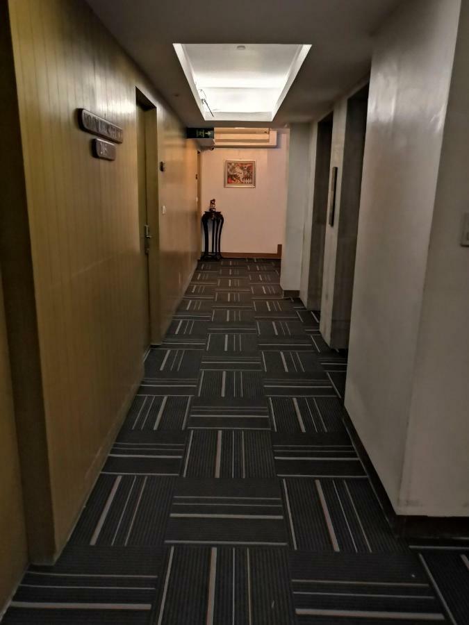 The E-Hotel Makati Makati City Zewnętrze zdjęcie