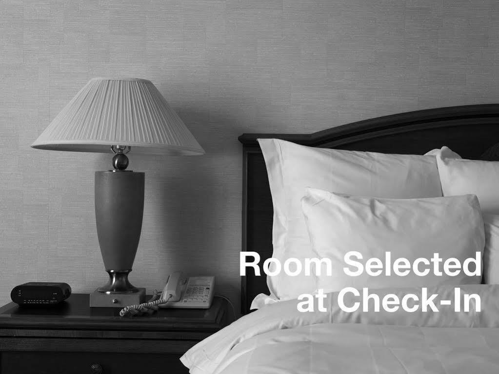 The E-Hotel Makati Makati City Zewnętrze zdjęcie